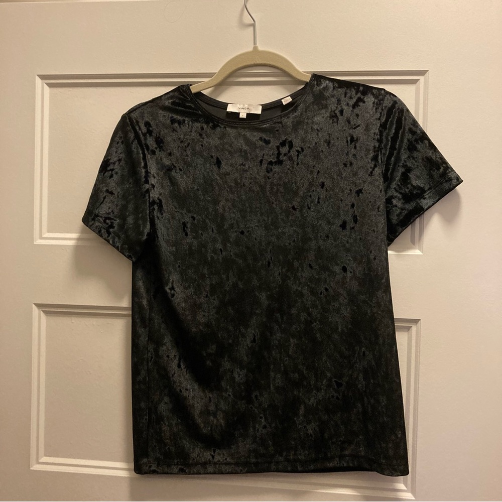 NEW WITH TAGS: Vince Shirt size S.